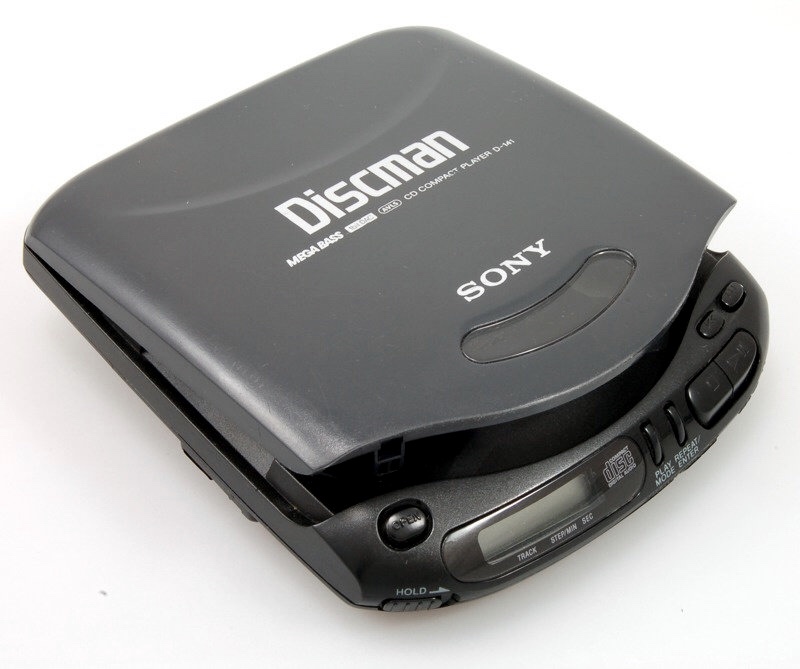 Купить cd sony. Sony Discman. Sony Discman d-e306rm. CD-плеер Sony Discman d-245. Дисковый плеер Sony Discman.